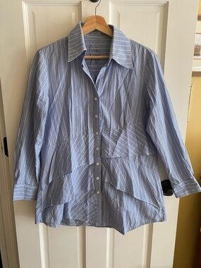 Women’s ruffled stripe button down shirt, small
